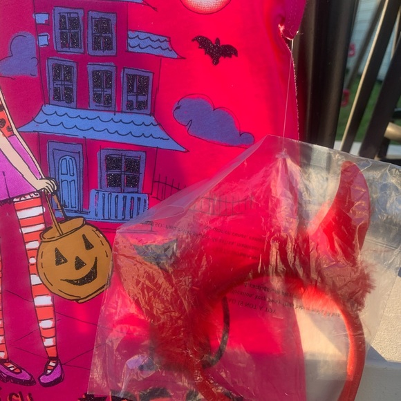 Trick or treat Girls shirt Size XS - Picture 5 of 5